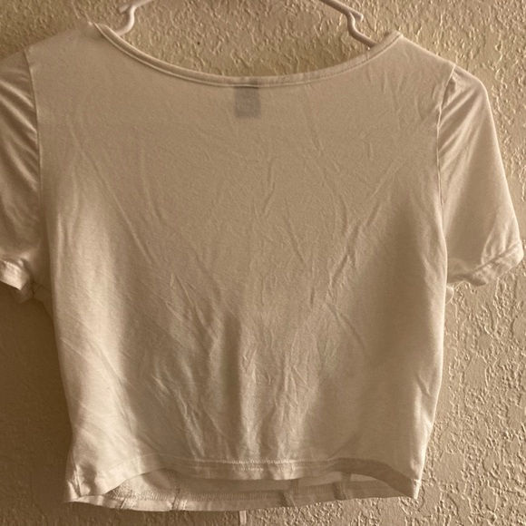 SHEIN crop/halter top - Picture 3 of 4